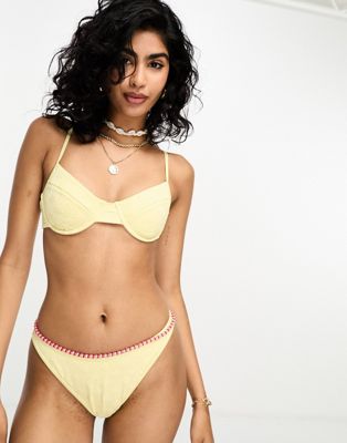 PacSun emma daisy cup detail bikini top co-ord in yellow - ASOS Price Checker