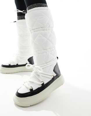 Pajar Pajar high leg quilted snow boots in white