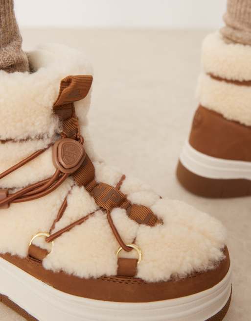 Pajar Janie Low snow boot in beige ASOS