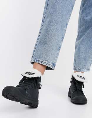 bottes de randonnée palladium