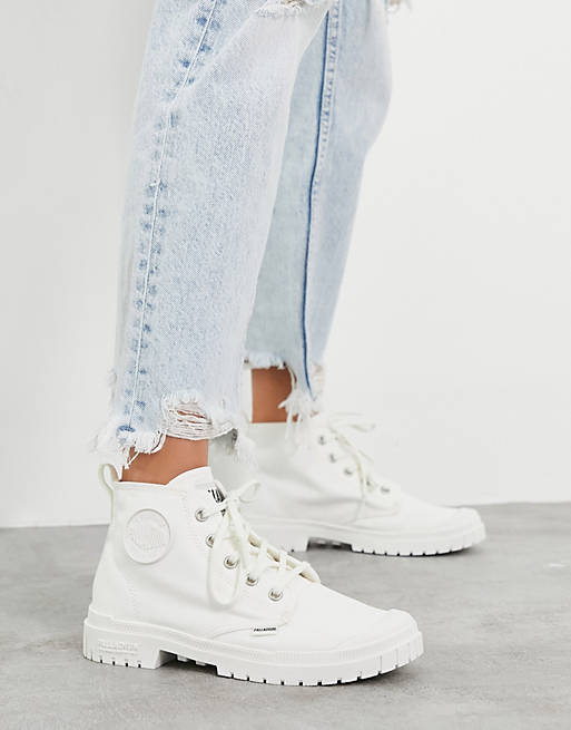 Palladium lace up ankle boots in star white