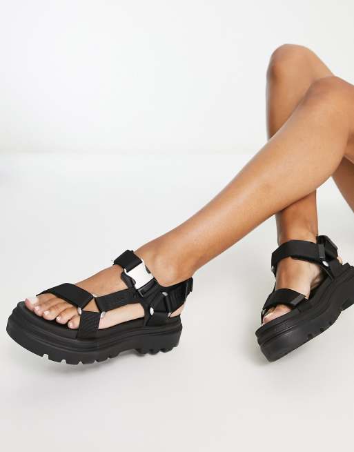 Palladium Pallacruise chunky sandals in black | ASOS