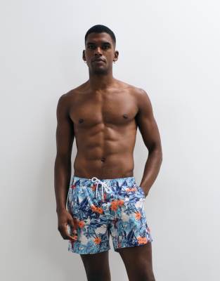 Resort 4