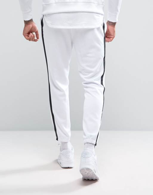 Pantalon de chandal outlet nike pitillo