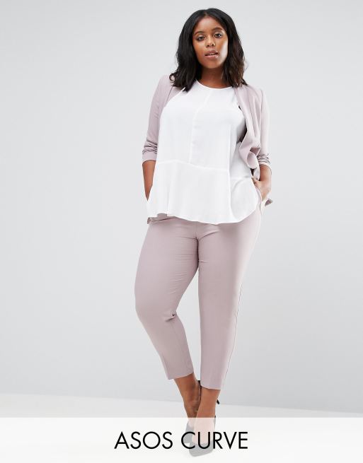 Traje de crepé de conjunto de ASOS CURVE, 3 de 3