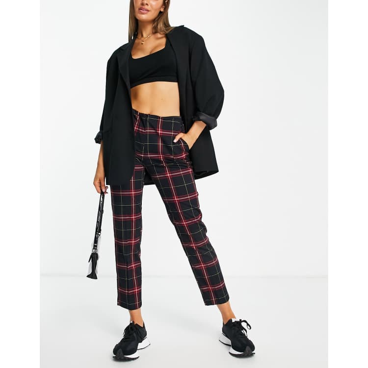 Pantalones a cuadros escoceses rojos y negros de de Pimkie (parte de un conjunto) | ASOS