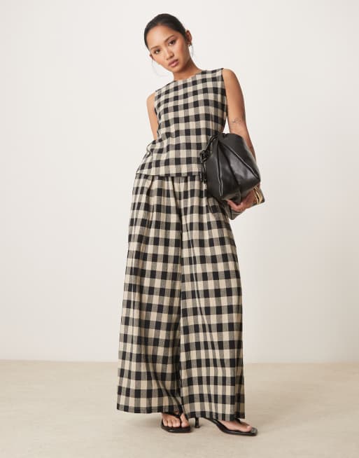 Pantalones a cuadros vichy monocromáticos de pernera ancha Jerrow de Nobody's Child Petite (parte de un conjunto)