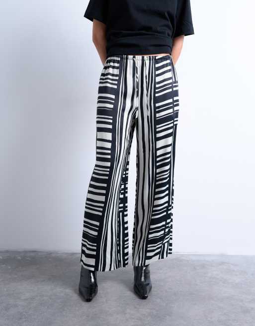 Pantalones a rayas llamativas monocromáticas de satén de Topshop (parte de un conjunto), 3 de 5