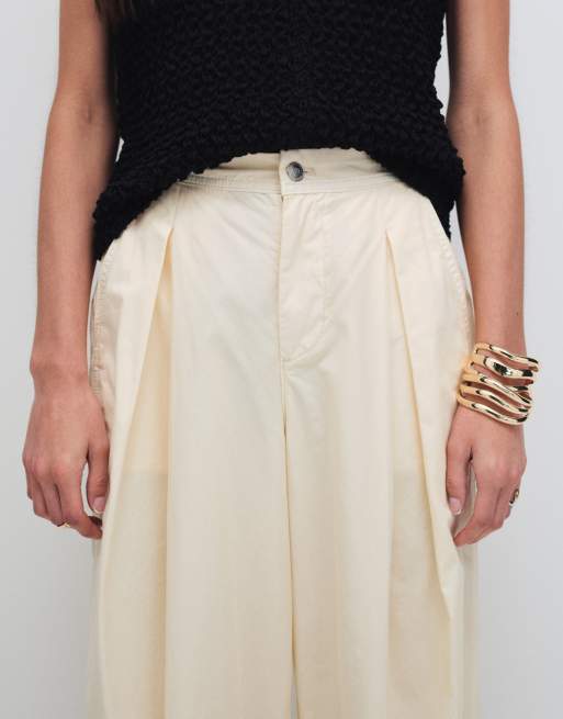 Pantalones amarillo pastel de corte globo y estilo casual de Miss Selfridge, 3 de 7
