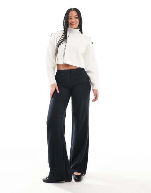 Pantalones azul marino de pernera ancha con raya diplomática y detalle de bolsillo de ONLY Tall