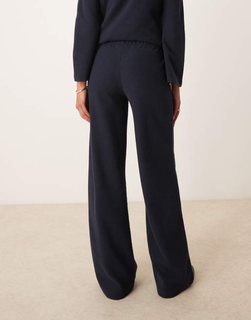 Pantalones azul marino de pernera ancha de tejido muy suave de ASOS DESIGN (parte de un conjunto), 3 de 5