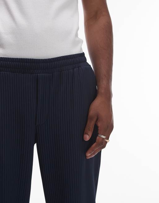 Pantalones azul marino plisados de pernera ancha de Topman (parte de un conjunto), 4 de 5
