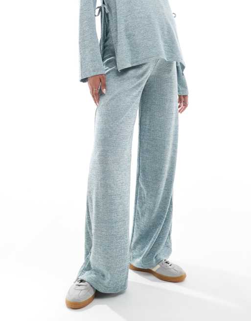 Pantalones azul pálido jaspeado de pernera ancha de punto flameado de Mamalicious Maternity (parte de un conjunto), 3 de 5