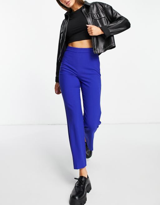 Pantalones azules de sastre con detalle del logo de Love Moschino