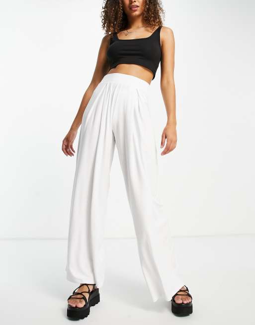 Pantalones básicos de pernera ancha de punto en blanco de ASOS DESIGN