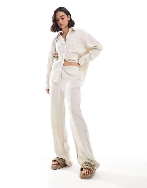 Pantalones beis claro de pernera recta de tejido efecto lino de Mango (parte de un conjunto)