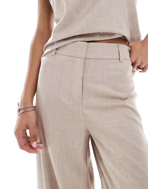 Pantalones beis de pernera ancha de ASOS DESIGN (parte de un conjunto), 5 de 5