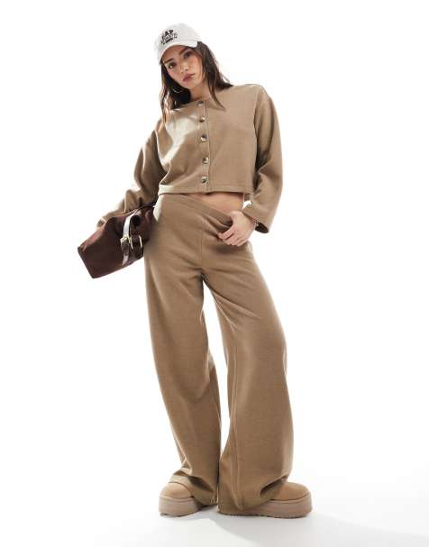 Pantalones beis de pernera ancha de canalé suave de Miss Selfridge - view 1