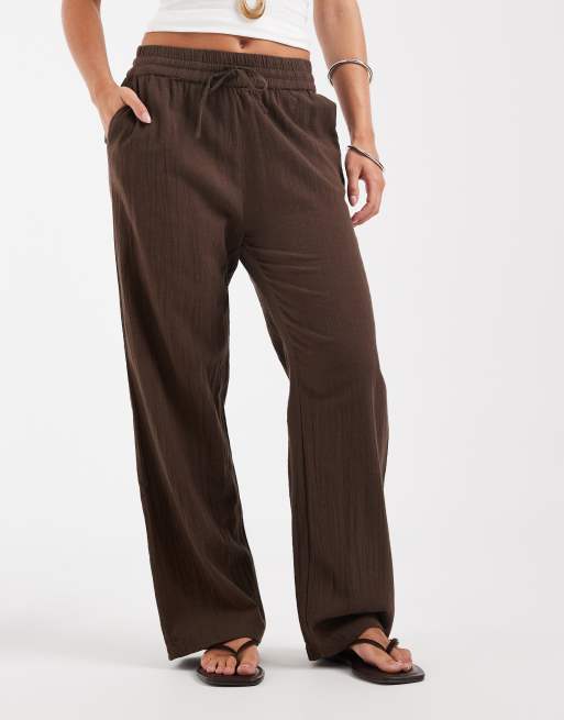 Pantalones beis de pernera ancha de tejido efecto lino de ONLY Petite, 2 de 5