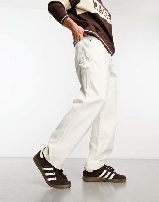 Pantalones blanco hueso estilo carpintero con logo lateral de Kickers