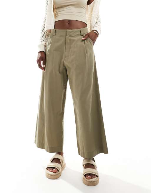Pantalones capri verde oliva de pernera ancha de ASOS DESIGN, 2 de 5