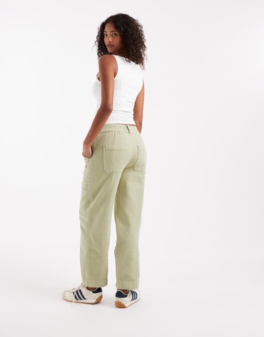 Pantalones caquis de pernera barrel con botones delanteros de ASOS DESIGN, 3 de 5