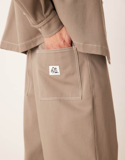 Pantalones caquis muy holgados de sarga de ASOS DESIGN (parte de un conjunto), 5 de 5