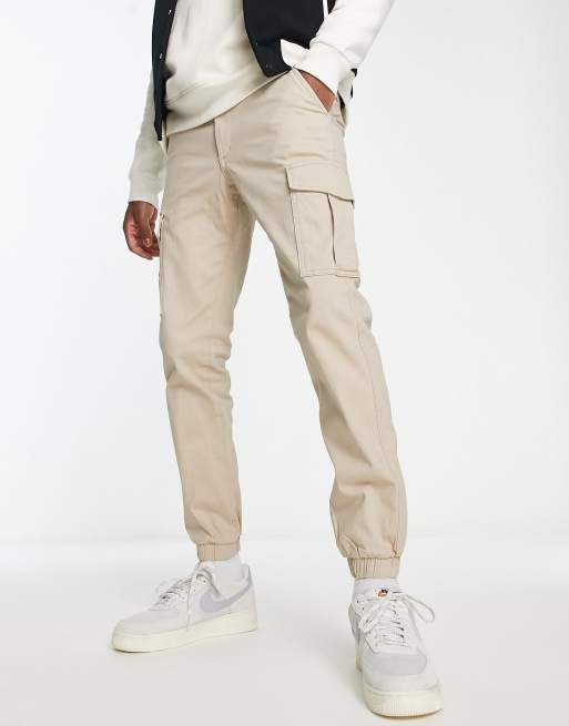 Pantalones cargo de corte slim con bajos ajustados en color arena claro de  Jack & Jones Intelligence, ASOS