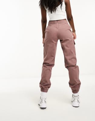 Pantalones cargo color visón de estilo militar de ASOS DESIGN