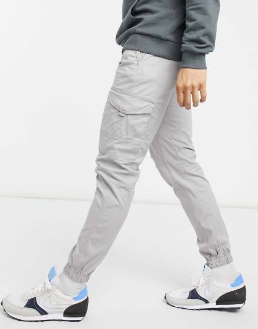 Pantalones cargo de corte slim con bajos ajustados en color arena claro de  Jack & Jones Intelligence, ASOS