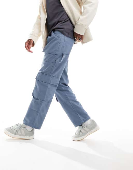 Pantalones cargo holgados con lavado azul marino de ASOS DESIGN, 2 de 4