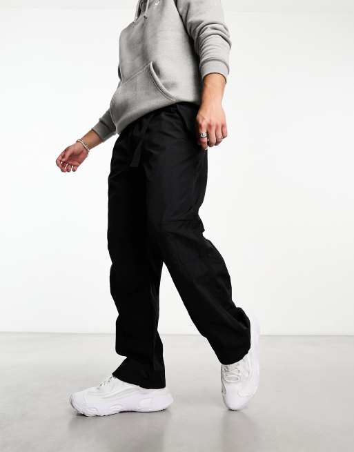 Pantalones cargo negros Adventure de adidas Originals