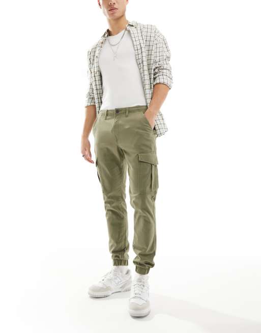 Pantalones cargo verdes con bajos ajustados de Jack & Jones