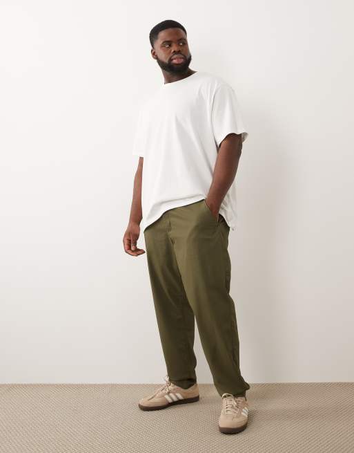 Pantalones chinos caquis de corte tapered de ASOS DESIGN, 2 de 6