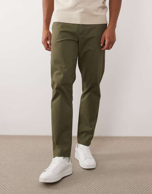 Pantalones chinos caquis de corte tapered de ASOS DESIGN, 3 de 6