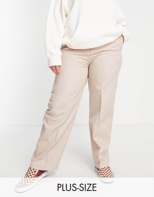 Pantalones chinos color arena holgados de Santa Cruz Plus