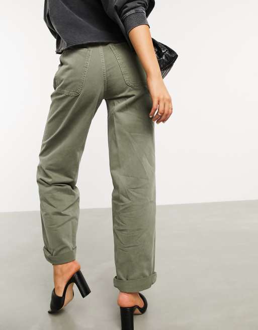 Pantalones chinos holgados en caqui de ASOS DESIGN, 2 de 4