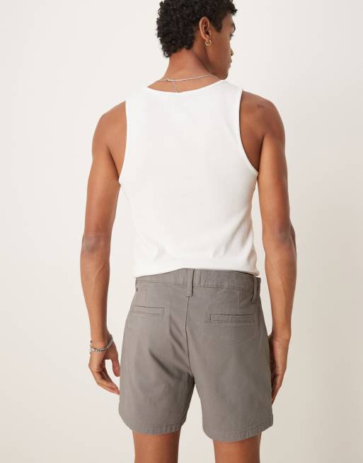 Pantalones chinos muy cortos gris carbón sin cierres de ASOS DESIGN, 5 de 5
