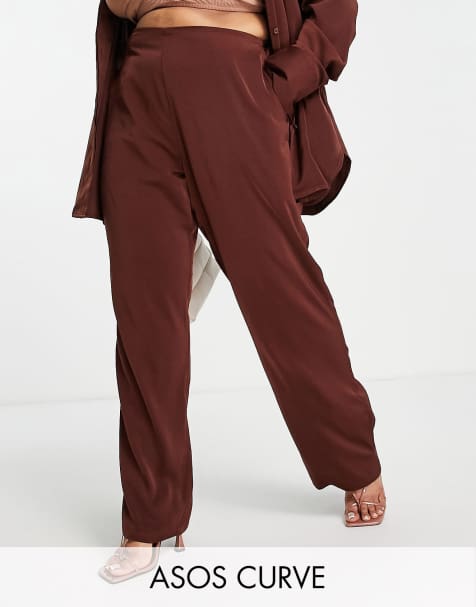 Pantalones chocolate sin cierres de satén de ASOS DESIGN Curve (parte de un conjunto) - view 1