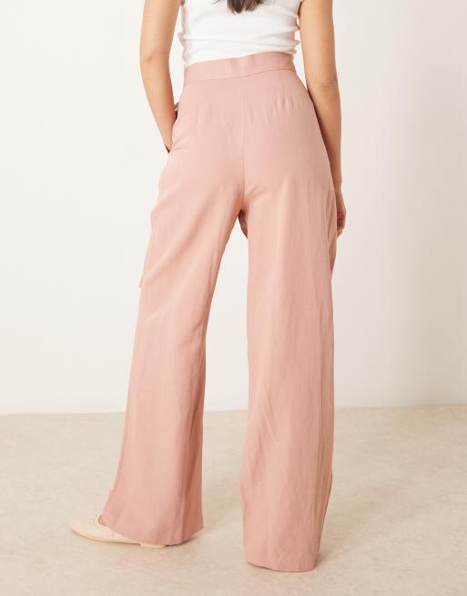 Pantalones color albaricoque de pernera ancha con lazada delantera de lino de ASOS DESIGN, 2 de 5