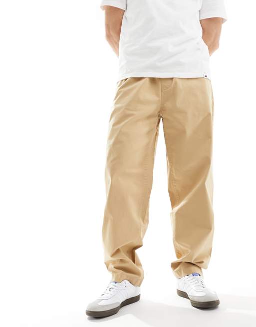 Pantalones color arena de corte tapered y estilo casual Aiden de Tommy Jeans