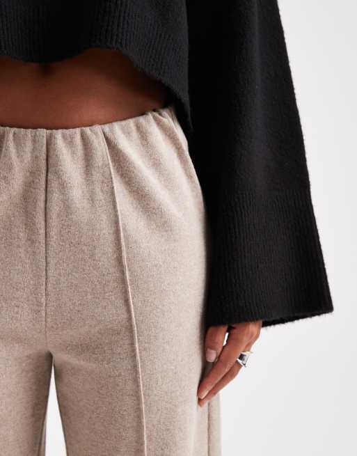 Pantalones color avena sin cierres de tejido suave de Threadbare, 4 de 5