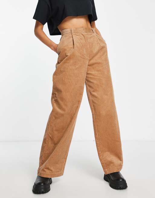 Pantalones color camel de pana de Monki