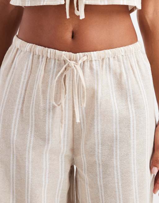 Pantalones color crema a rayas de pernera ancha de New Look (parte de un conjunto), 5 de 5