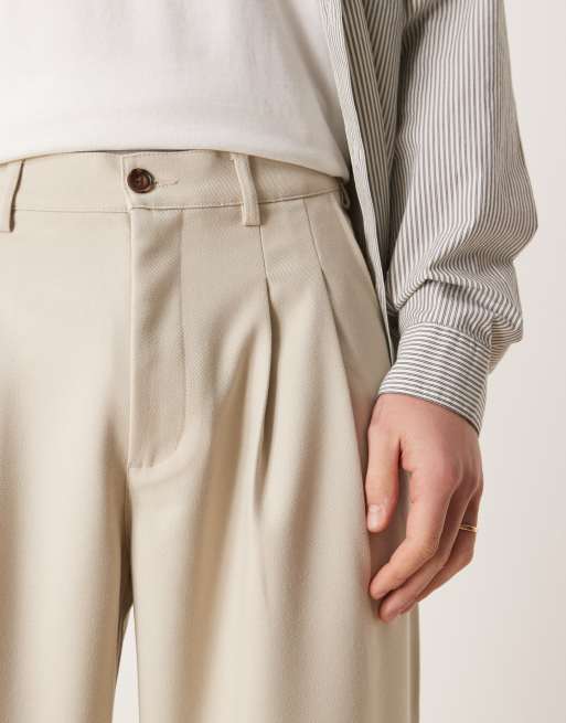 Pantalones color crema con pinzas dobles de Prohibited, 5 de 5