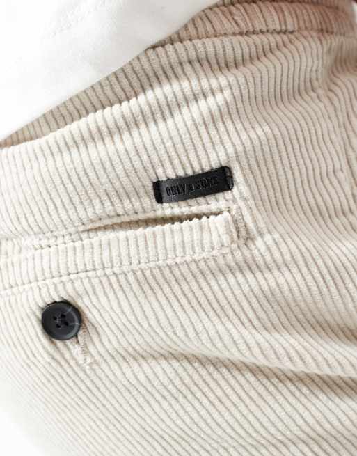 Pantalones color crema de corte tapered de pana de ONLY & SONS, 4 de 5