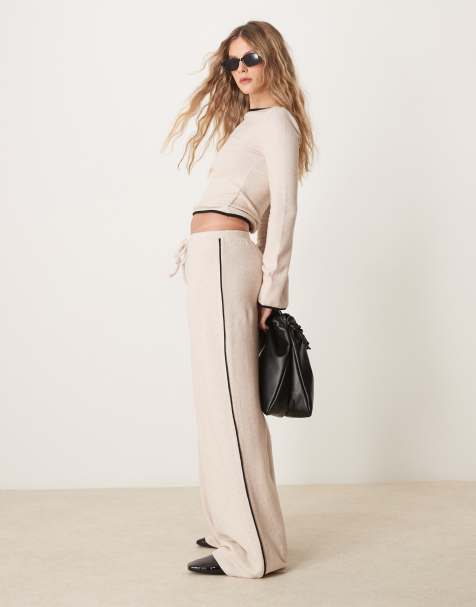 Pantalones color crema de pernera ancha con detalle de ribetes y acabado cepillado de ASOS DESIGN (parte de un conjunto) - view 1