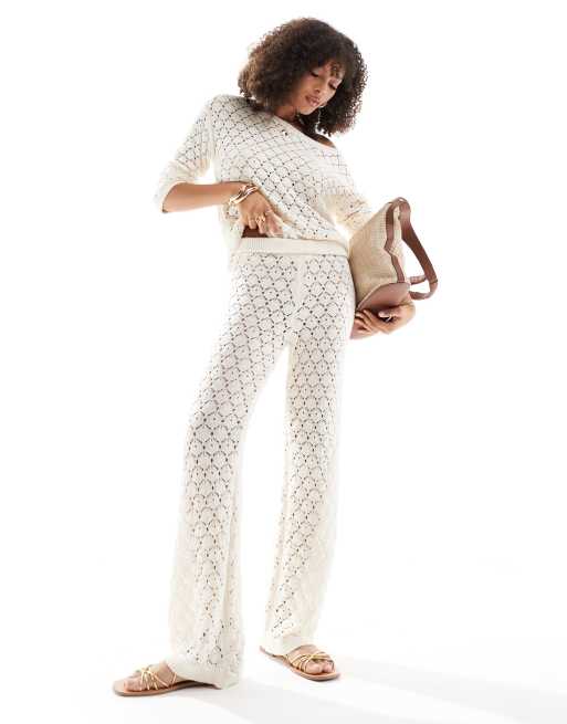 Pantalones color crema de pernera ancha de croché de Vila (parte de un conjunto)