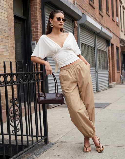 Pantalones color crema de pernera globo voluminosa sin cierres de Vero Moda, 12 de 12