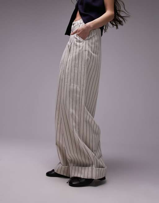 Pantalones color crudo a rayas de pernera ancha con bajos vueltos de Topshop